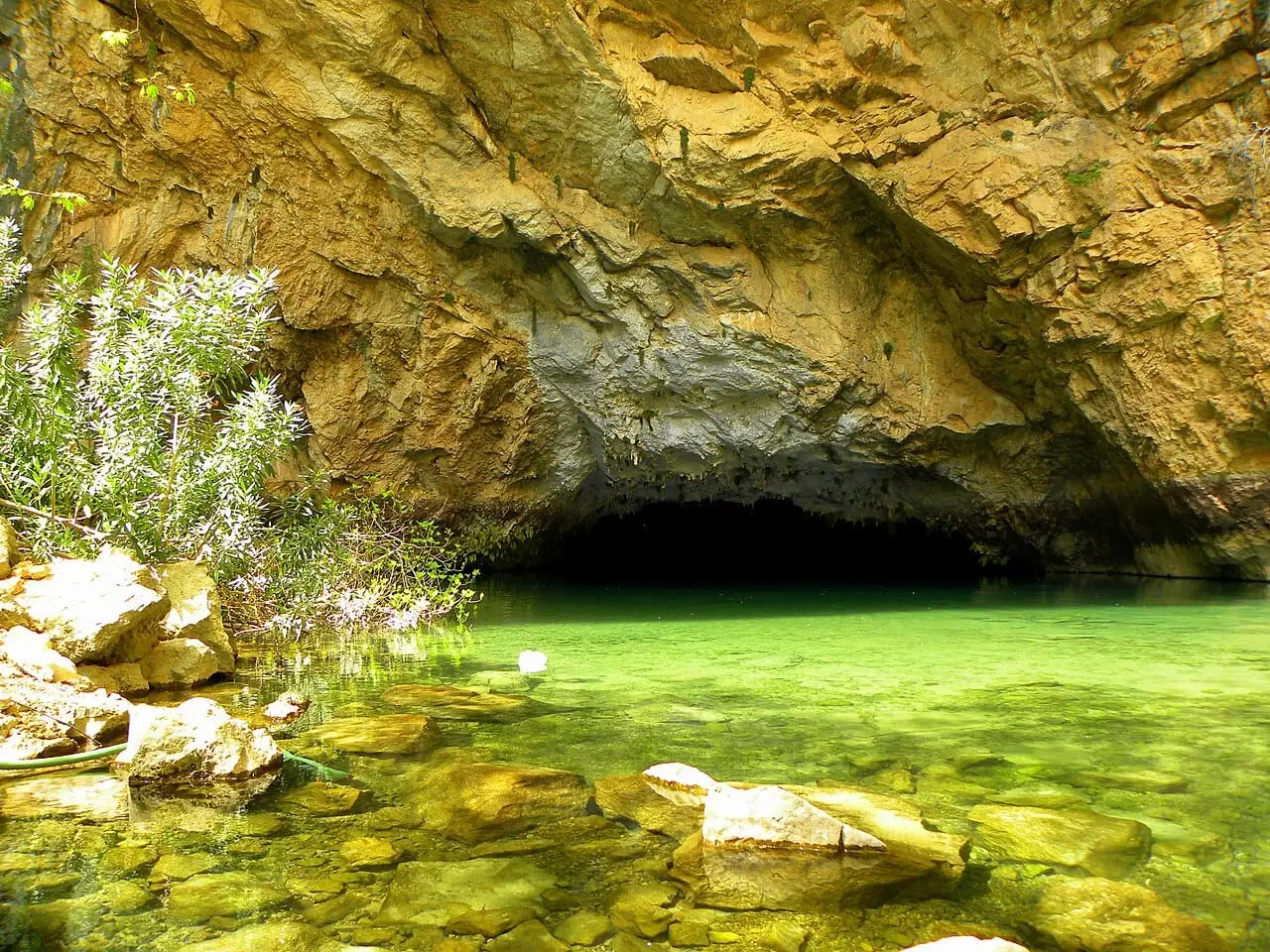 Altınbeşik Cave National Park - İbradı