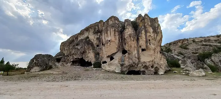 Ayazini Rock Settlement - İhsaniye