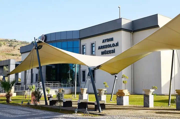 Aydın Museum - Efeler