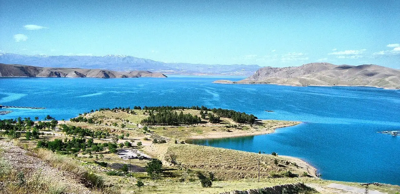 Keban Dam - Keban