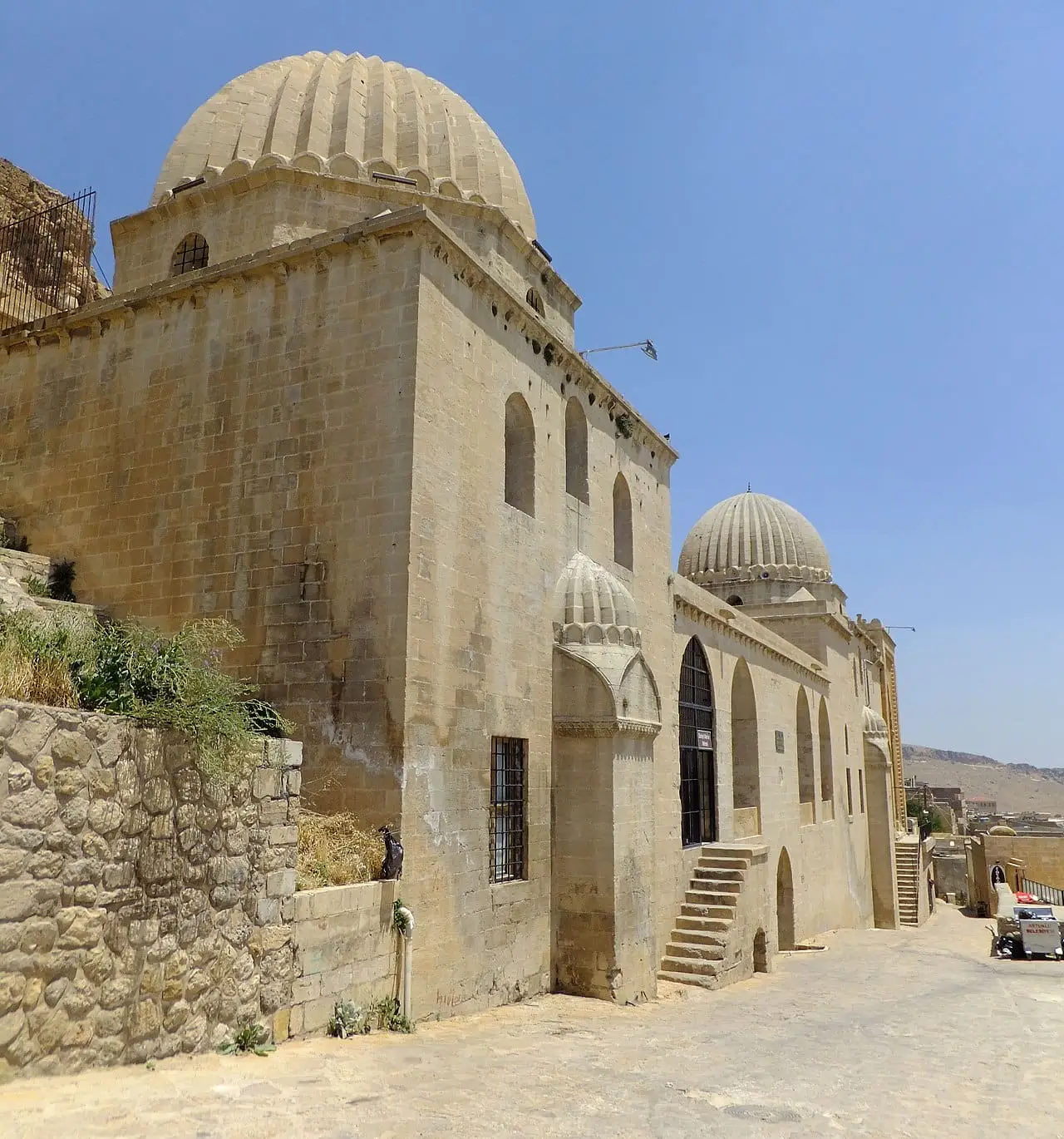 Zinciriye (Sultan İsa) Madrasa - Artuklu