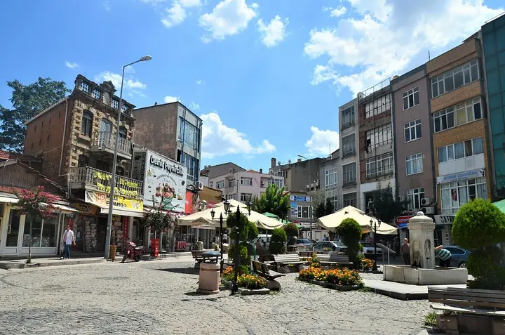 Uzunköprü Bazaar - Uzunköprü