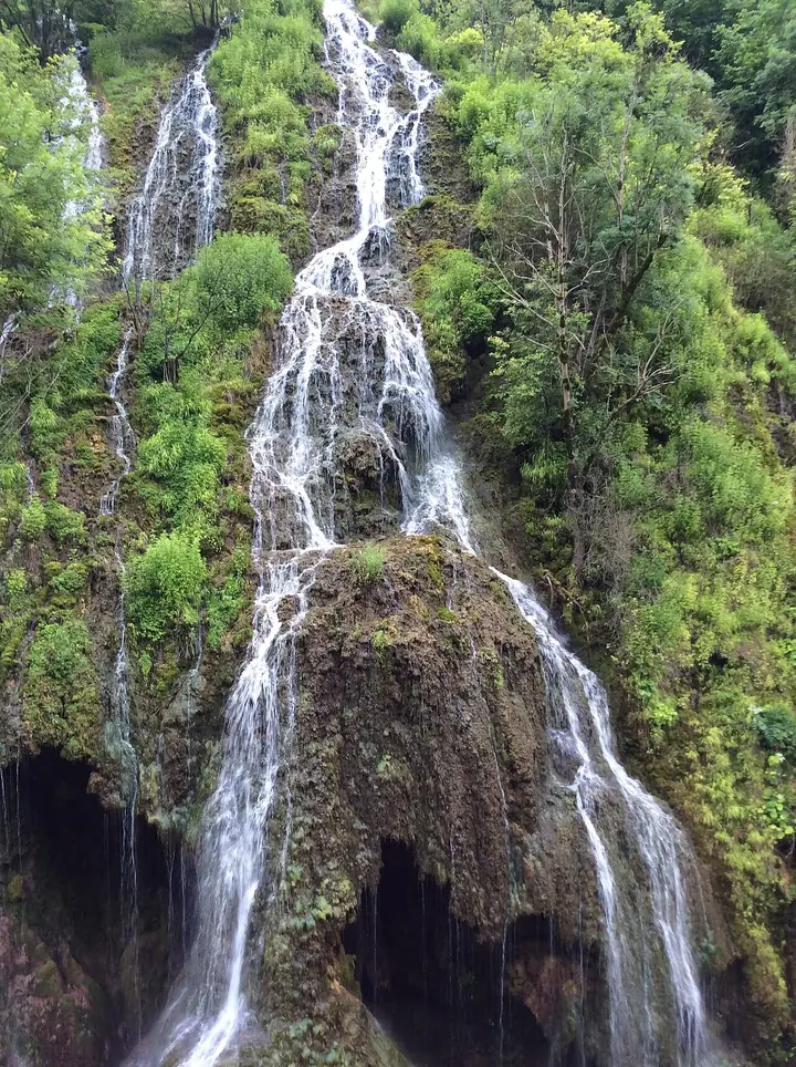 Водопад Кузалан
