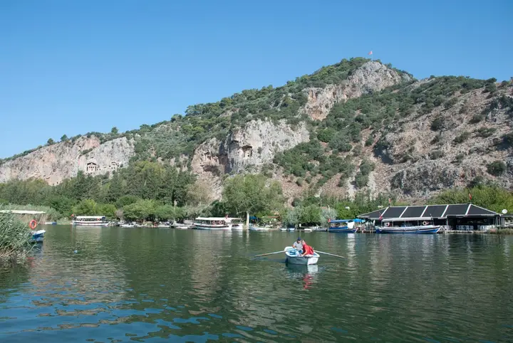 Dalyan Canal and rock tombs