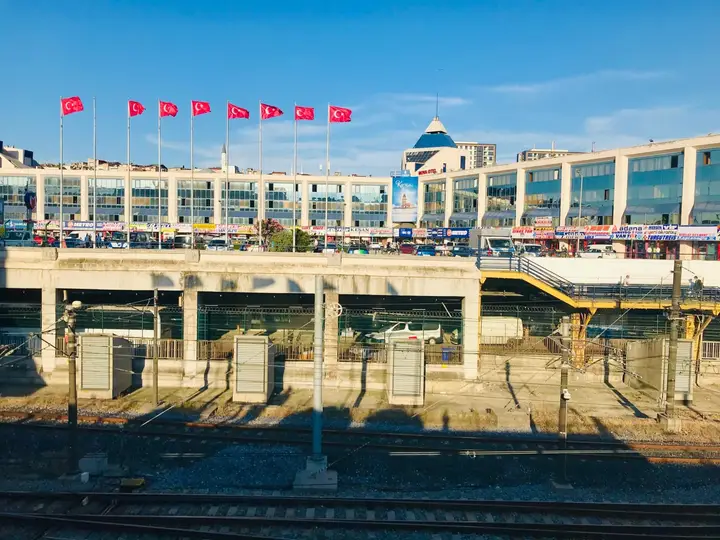 İstanbul Otogarı (Büyük İstanbul Otogarı) - Esenler