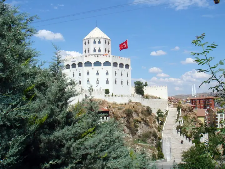 Estergon Castle (Keçiören) - Keçiören