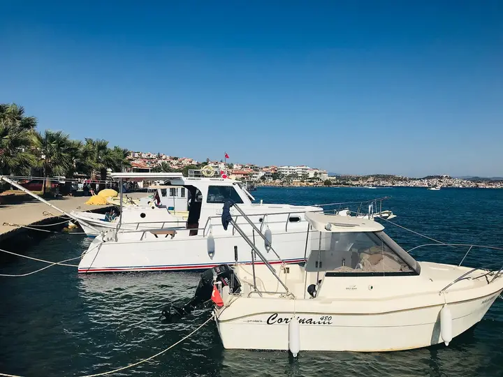 Порт острова Джунда