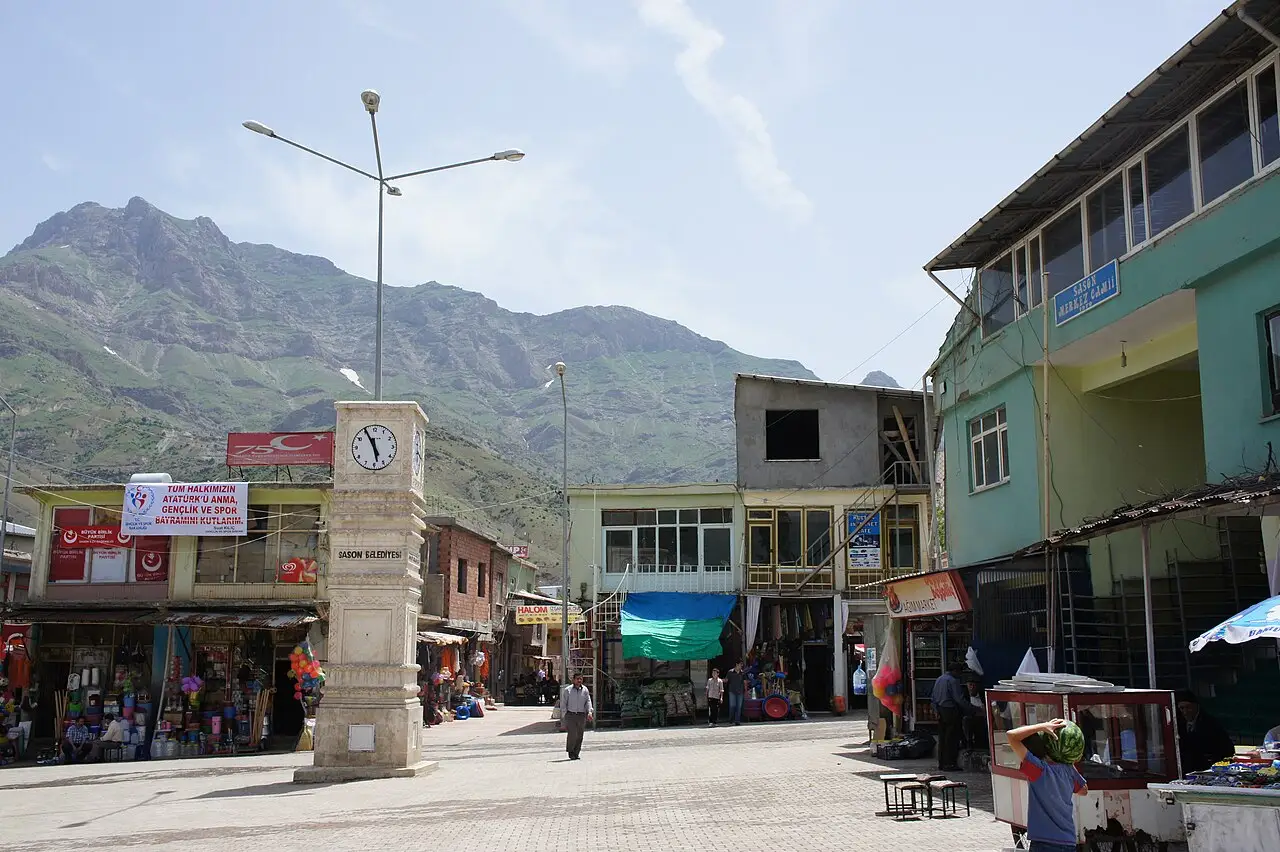 Sason (Batman) general view