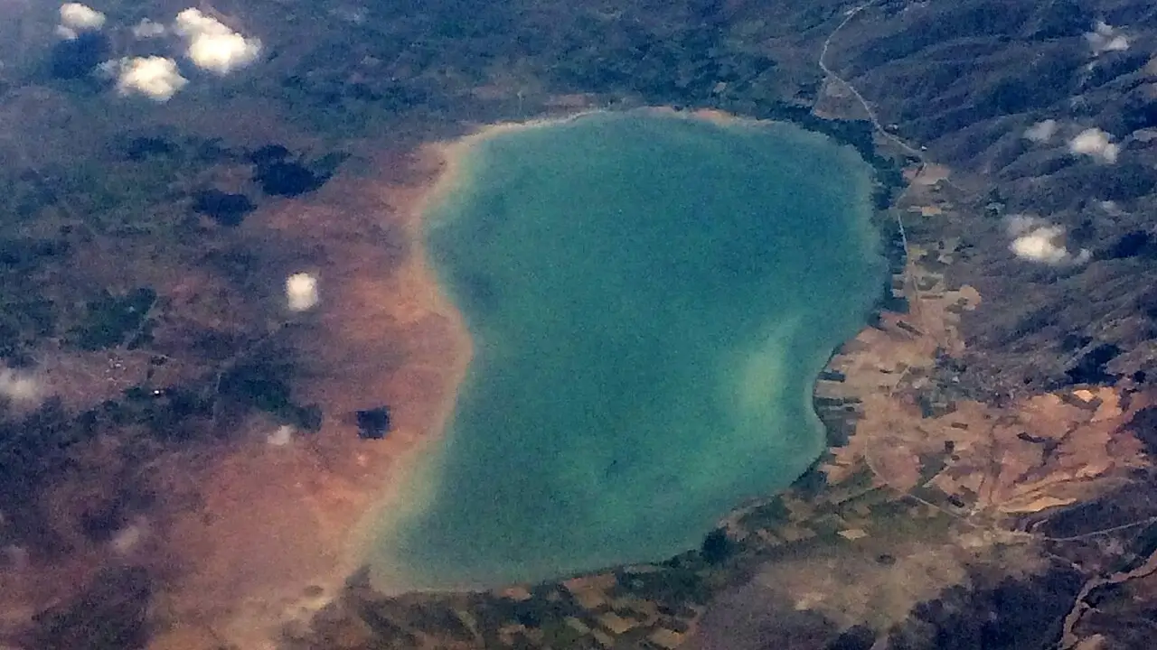 Tuzla Lake - Sarıoğlan
