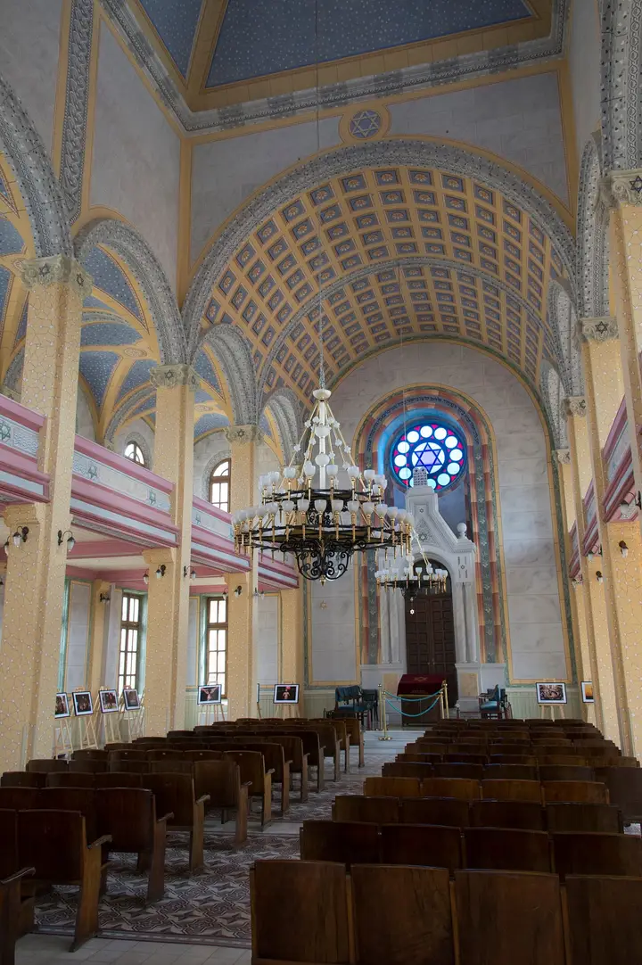 Interior of the Great Synagogue